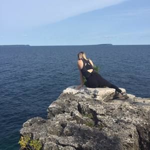 Meet your Posher, Nicole